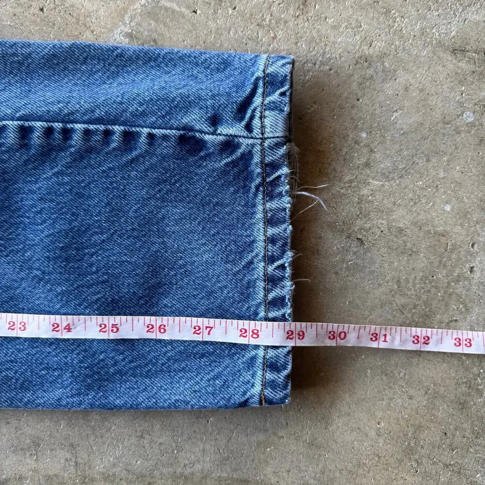 Vtg 1990s Levis 505s Medium Wash Denim Blue Jeans Size 32x29